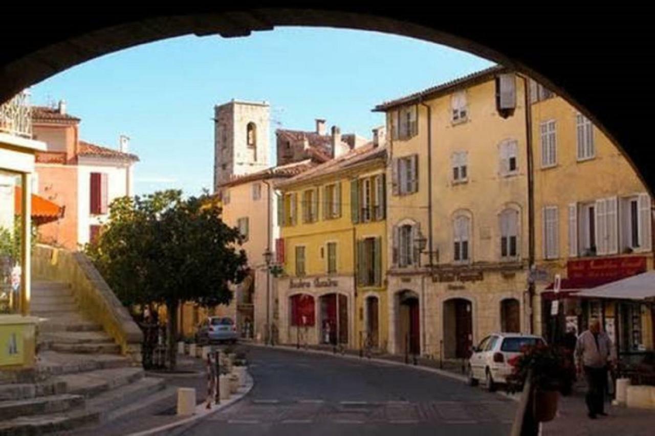 Bastide Provencale Les Muriers D'Engaspaty Seillans Exterior photo